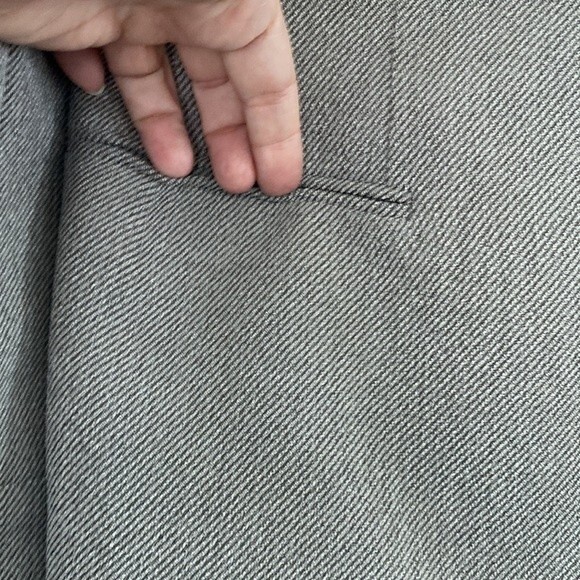 214) Kasper 2 pc set Women's 8P Beautiful Grey Color EUC - Picture 5 of 9